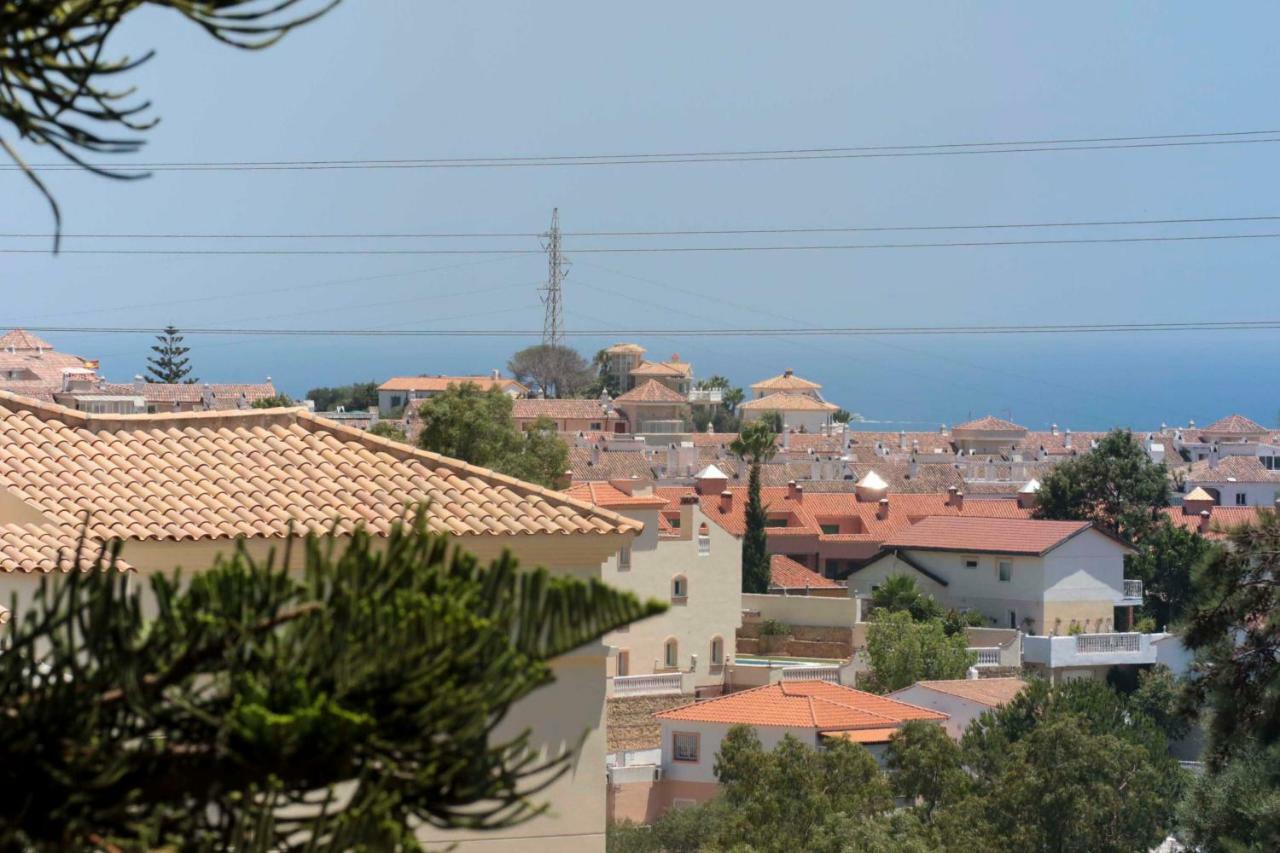 Edificio Alessandra Appartamento Fuengirola Esterno foto